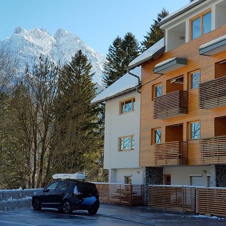 Yellow Apartma Kranjska Gora Apartment Exterior photo