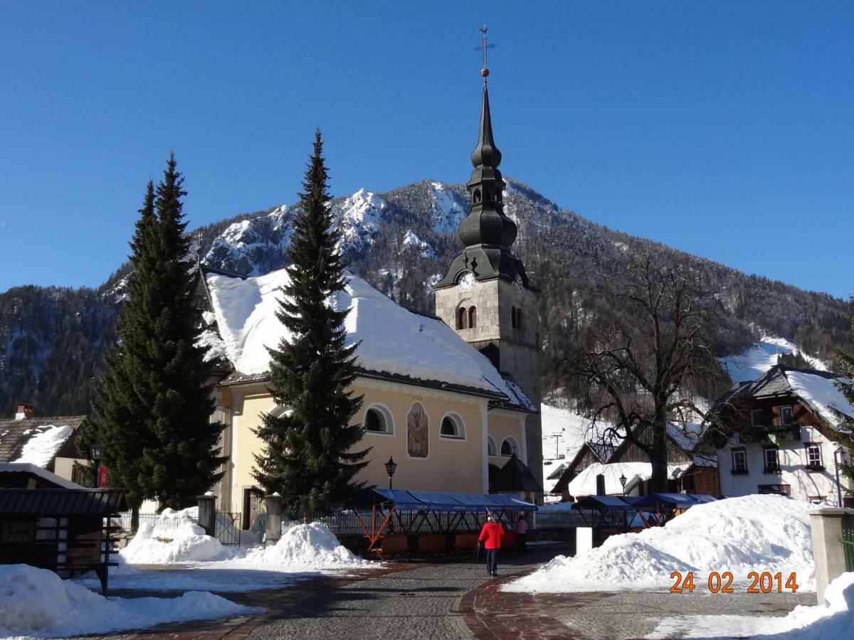 Yellow Apartma Kranjska Gora Apartment Exterior photo